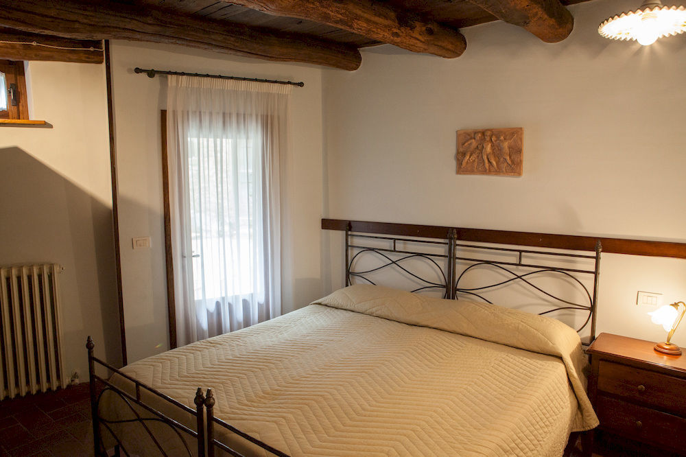 Borgo Dei Corsi Holiday House Реджиолло Экстерьер фото