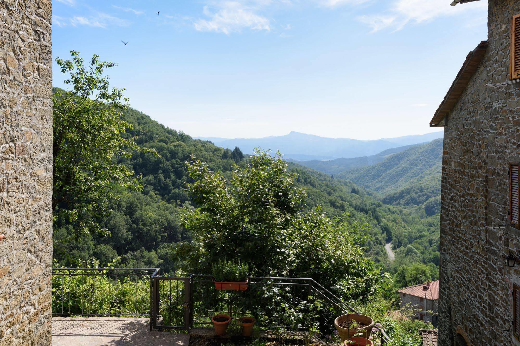 Borgo Dei Corsi Holiday House Реджиолло Экстерьер фото