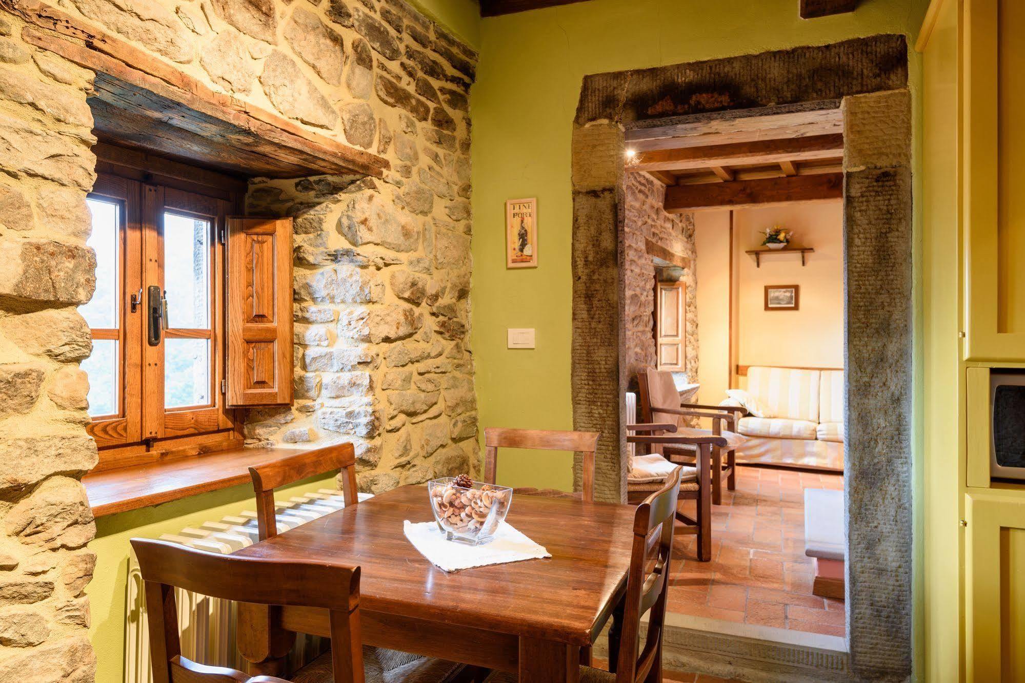 Borgo Dei Corsi Holiday House Реджиолло Экстерьер фото
